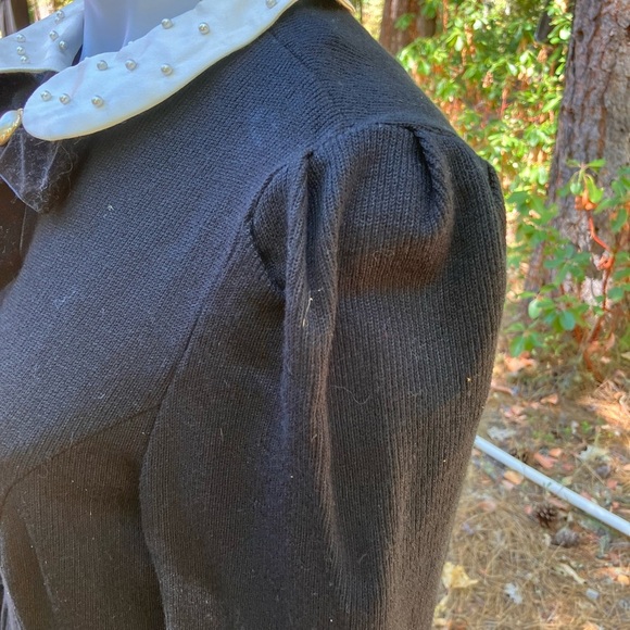 Leslie Fay Black ribbed knit Dress with White collar with pearl like beads 16 - Picture 8 of 13